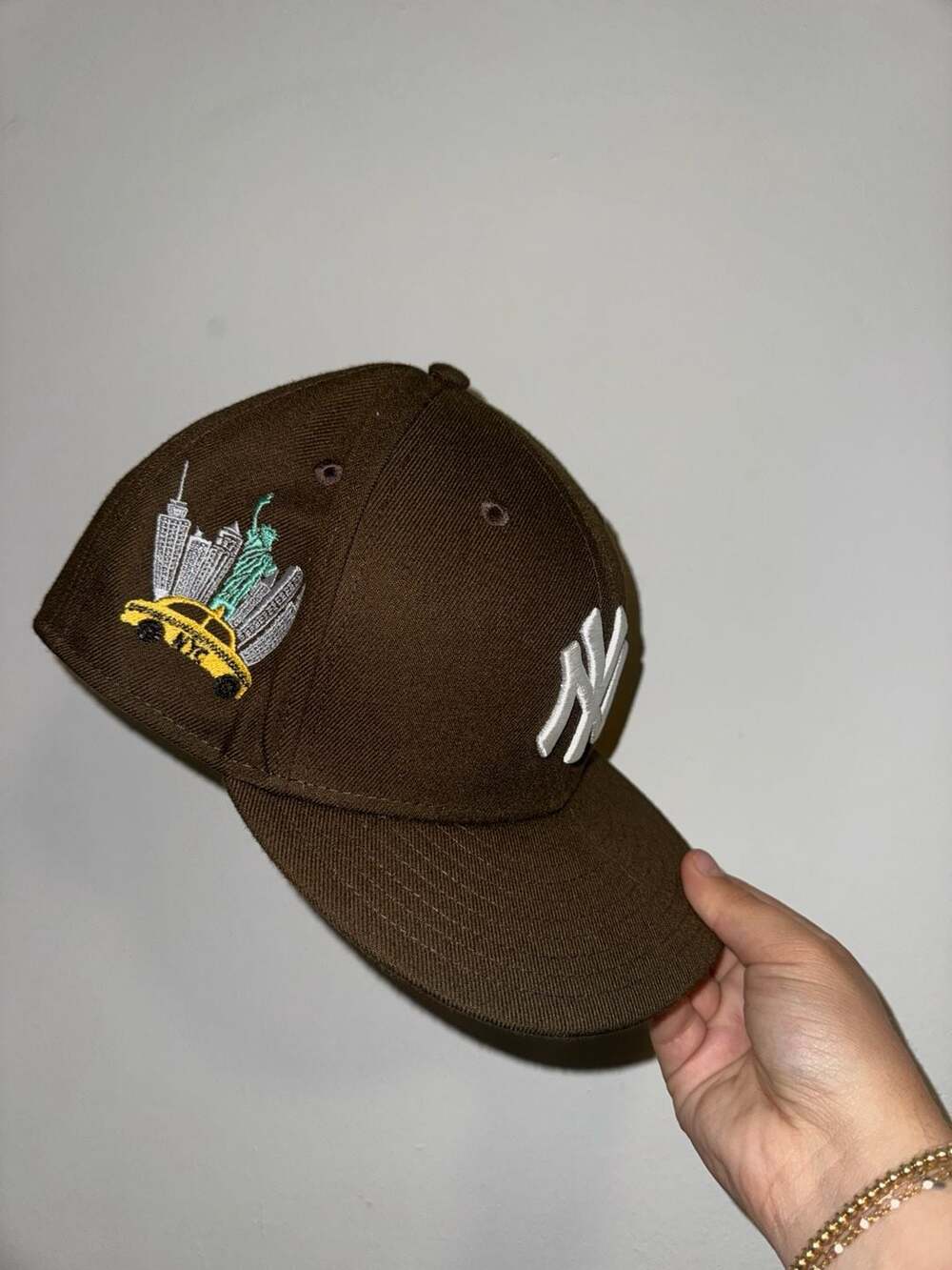 New Era New York Yankees 59FIFTY Fitted Hat Brown NYC Size 7 1/4